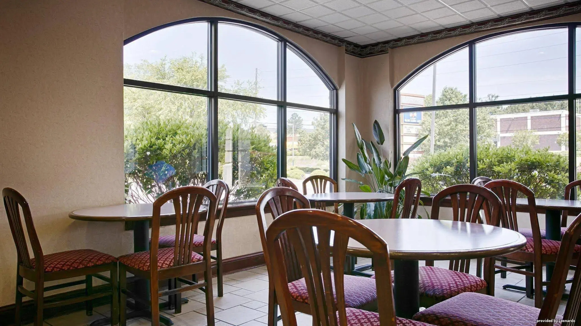 Best Western Executive Inn & Suites