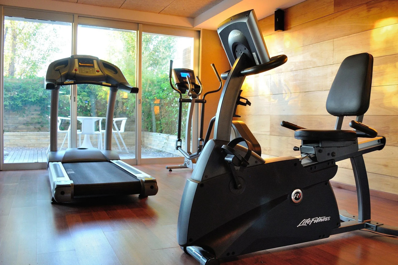 Costa Colonia - Riverside Boutique Hotel