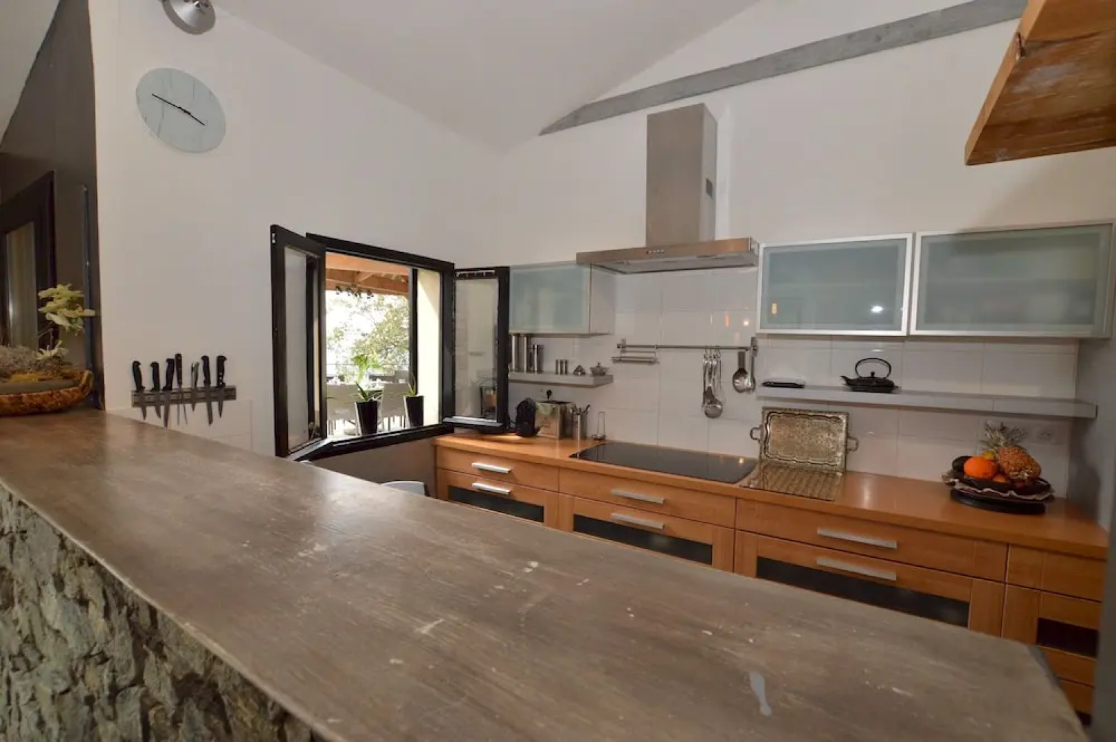 Villa piscine à débordement panorama