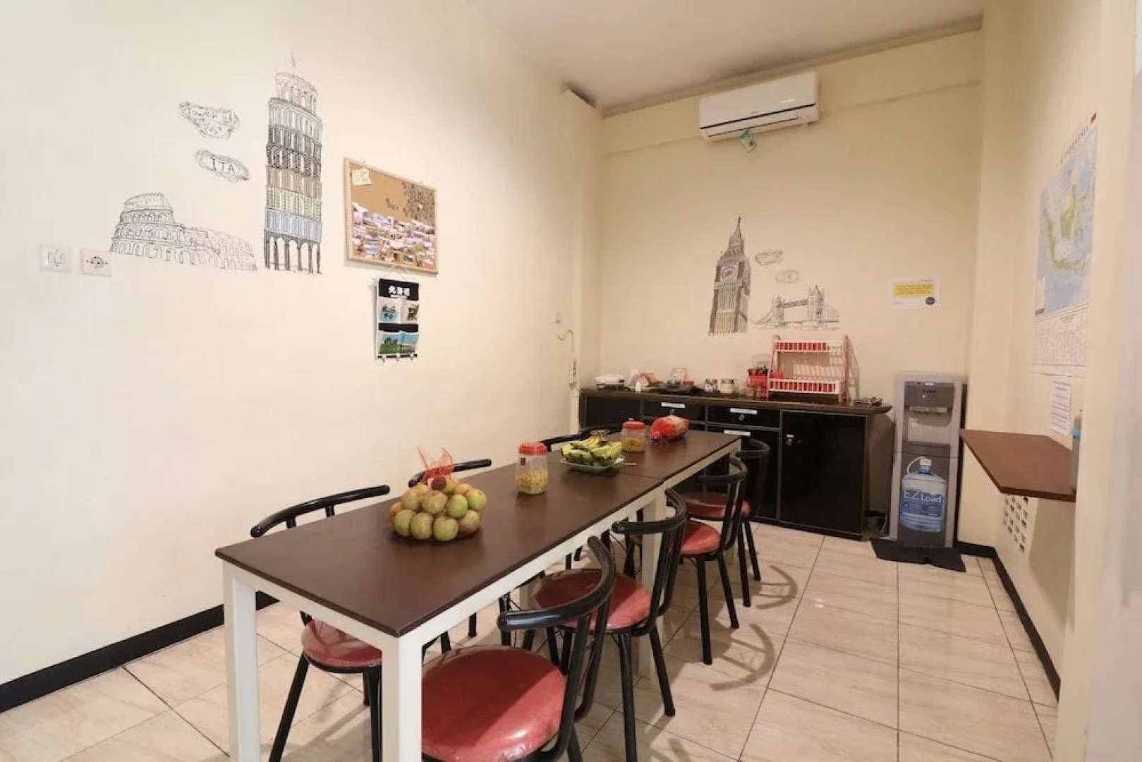 MADOR Malang Dorm Hostel