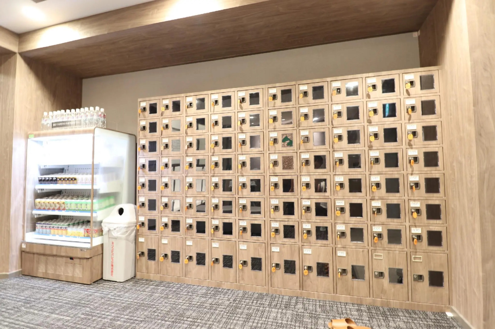 Leo Yu Capsule Hotel Funabashi