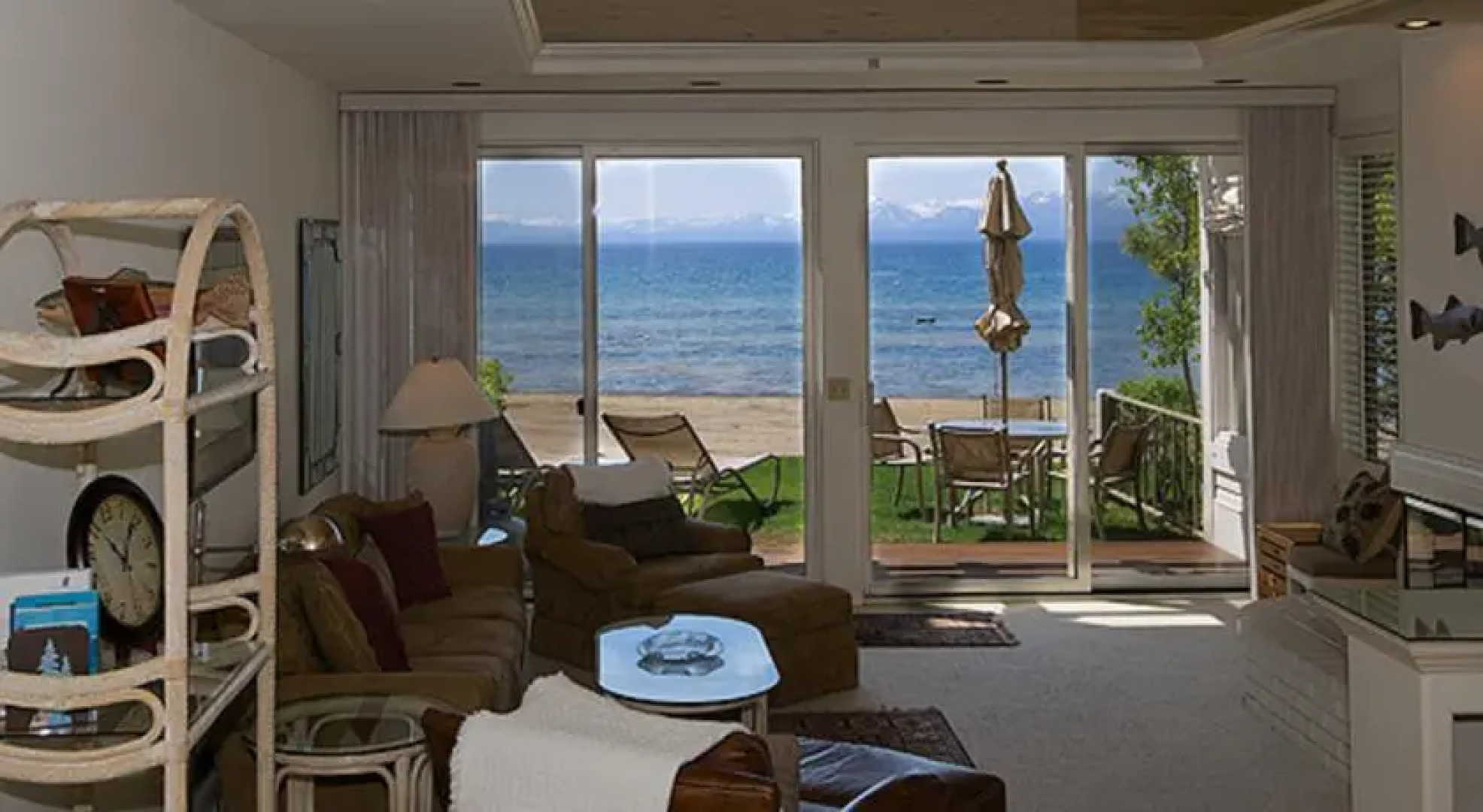 RedAwning Sweetbriar at the Waters Edge 3SBLF