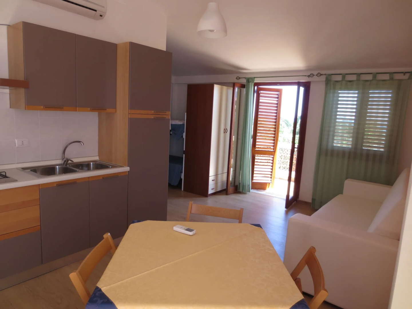 Testa di Monaco Natural Beach