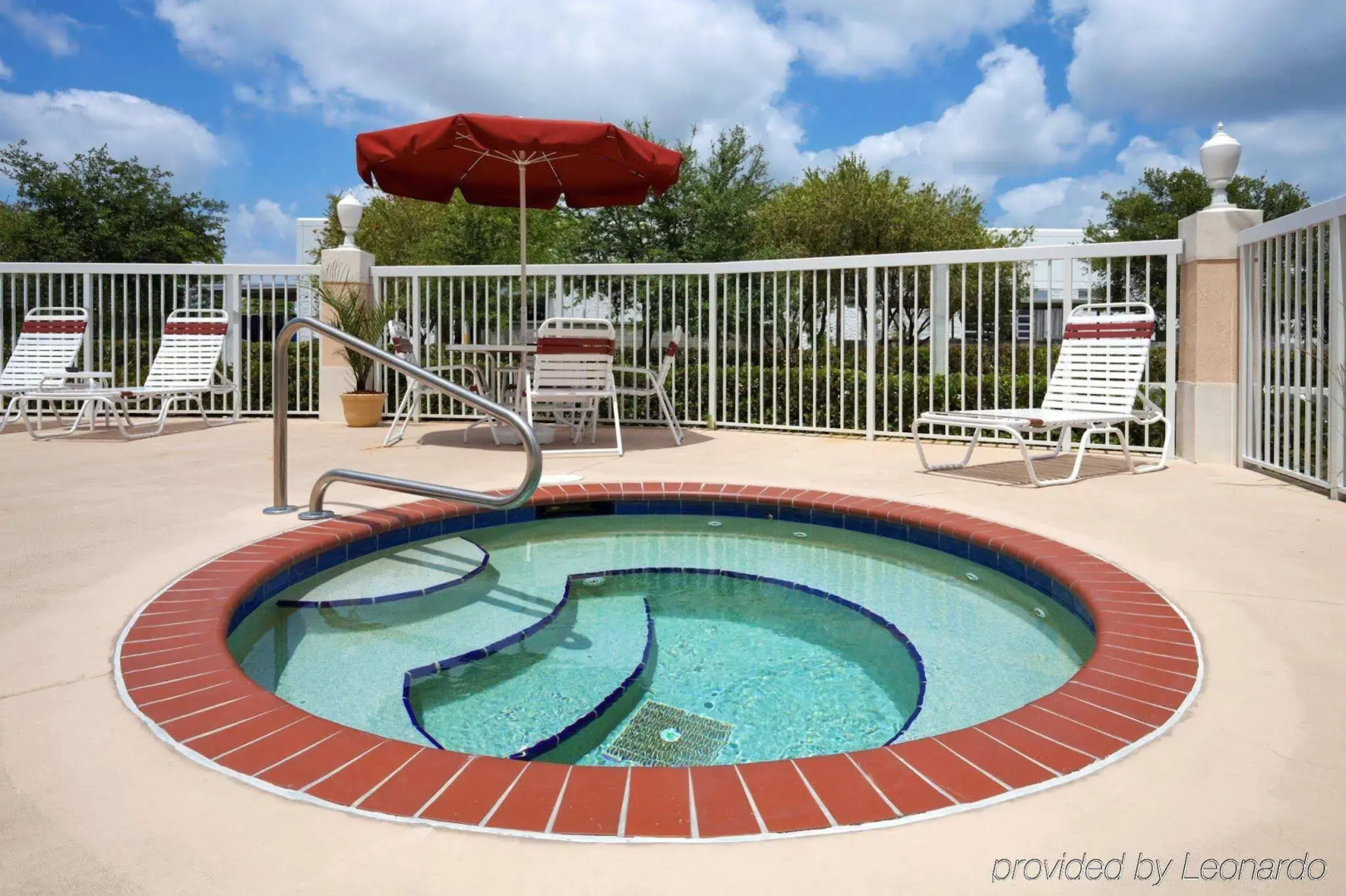 Holiday Inn Express & Suites Pembroke Pines-Sheridan St by IHG