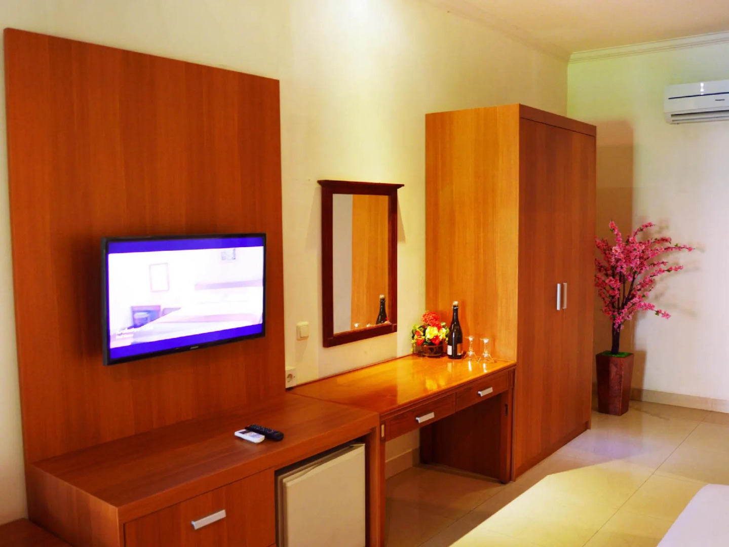 Sanghyang Indah Spa Resort