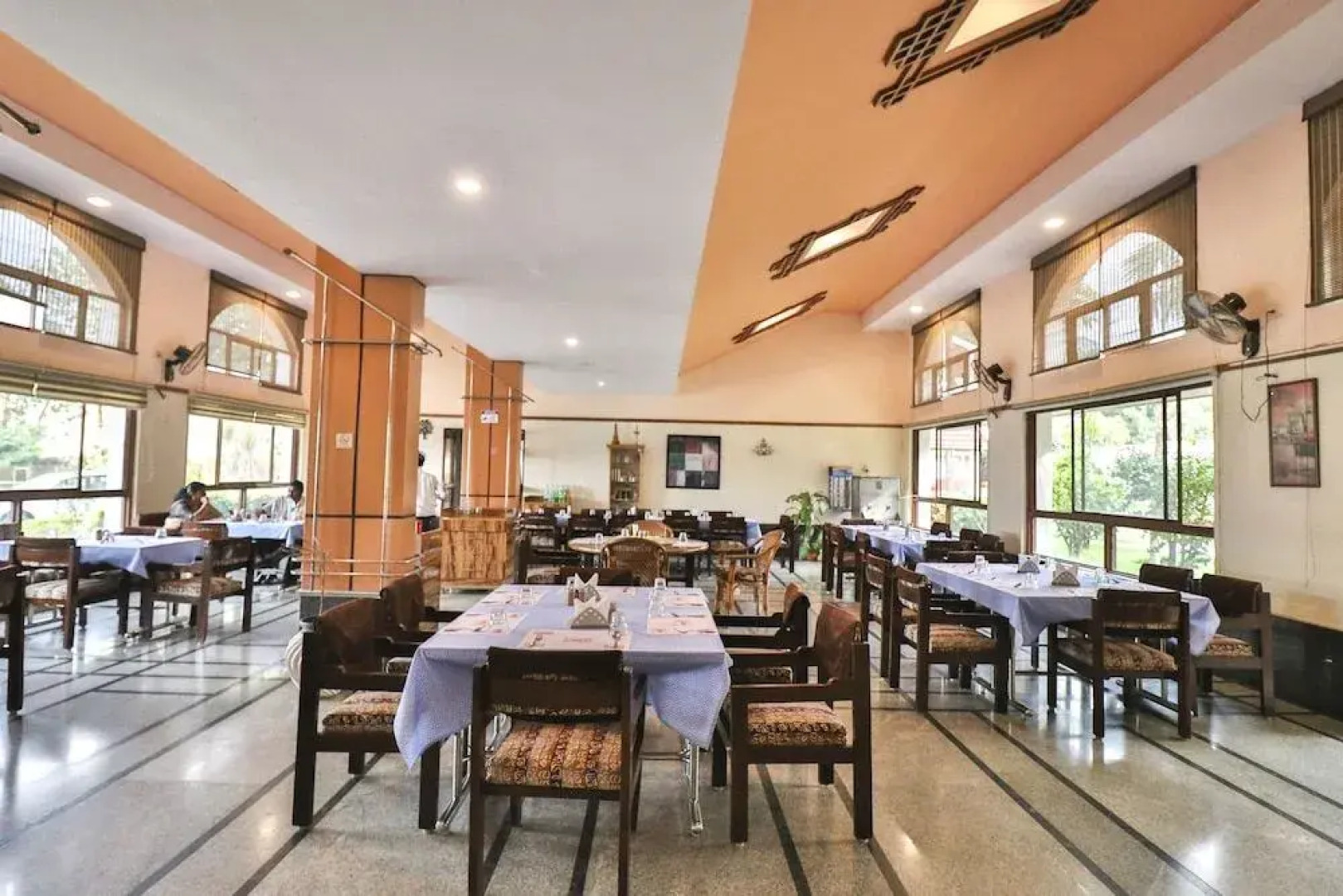 Holiday Palms by OYO Rooms