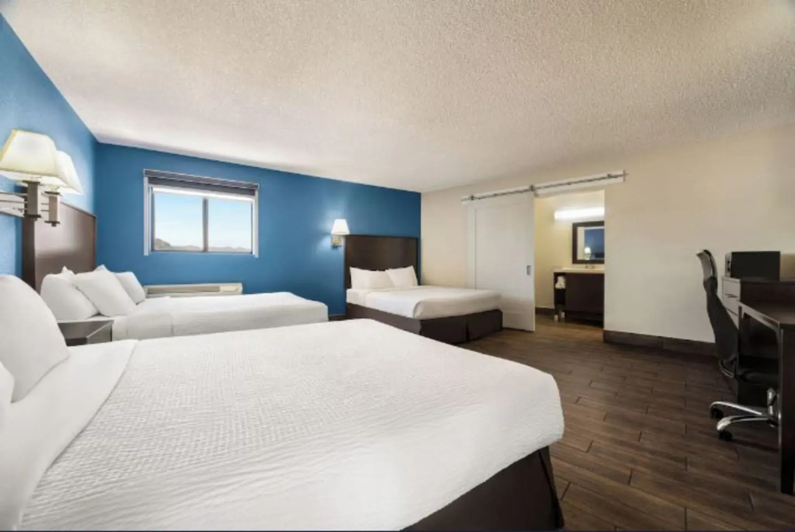 Baymont by Wyndham Kingman