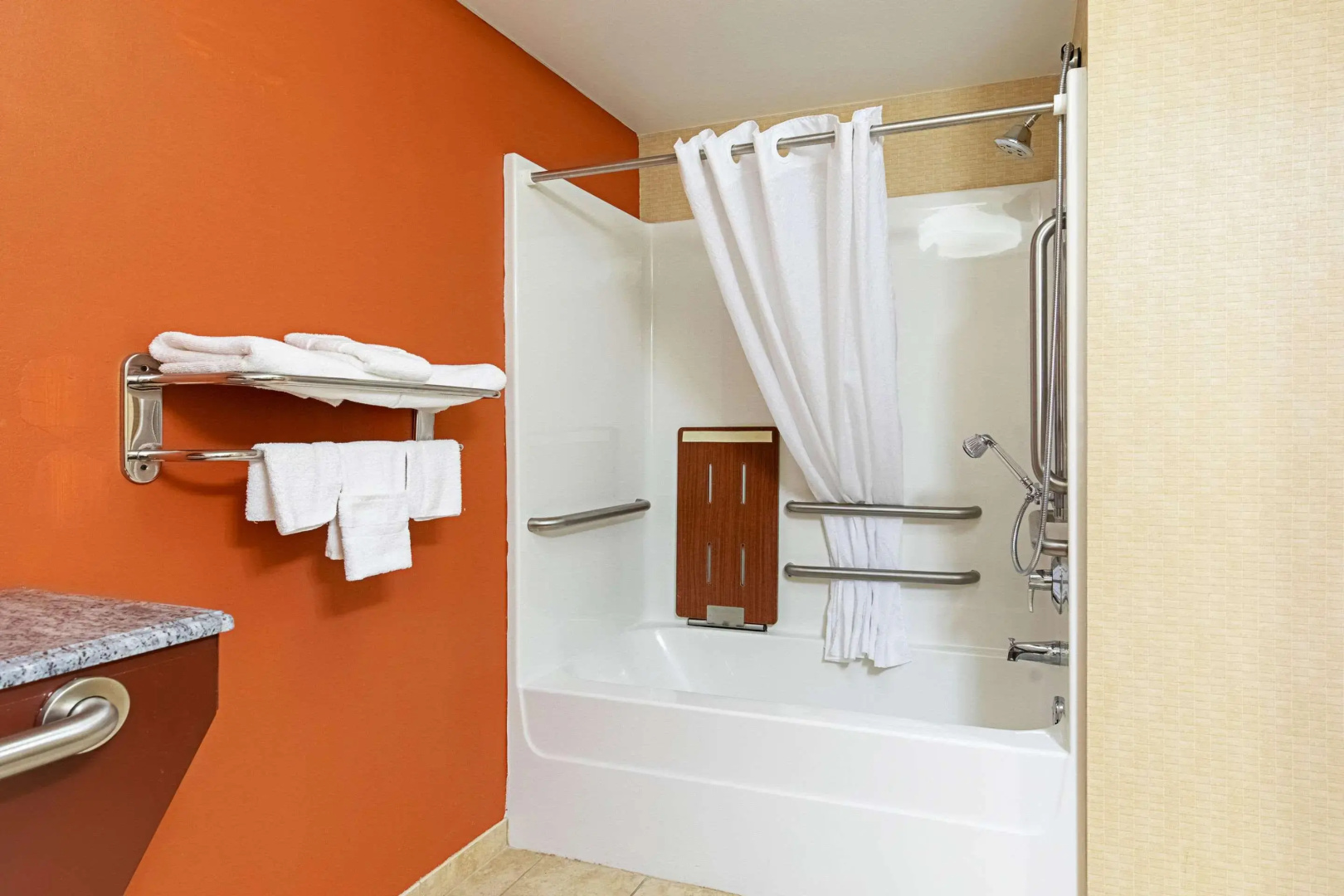 Sleep Inn & Suites Dyersburg I-155