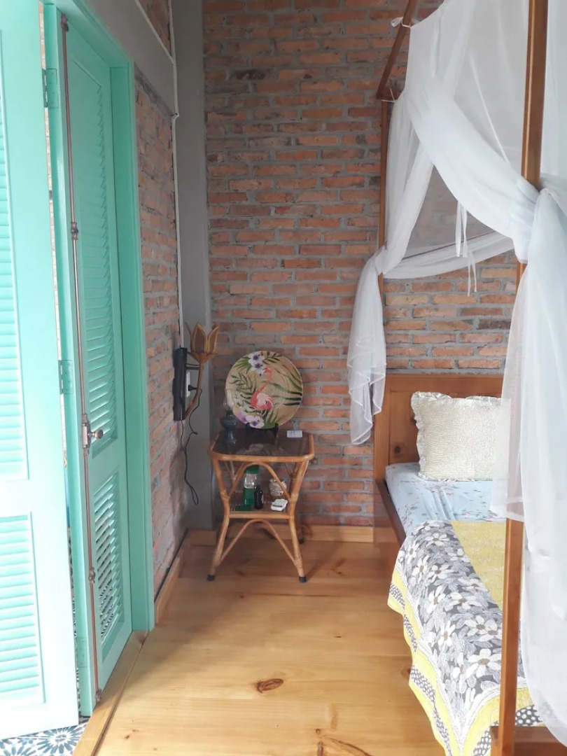 Nam Thi Holiday Home