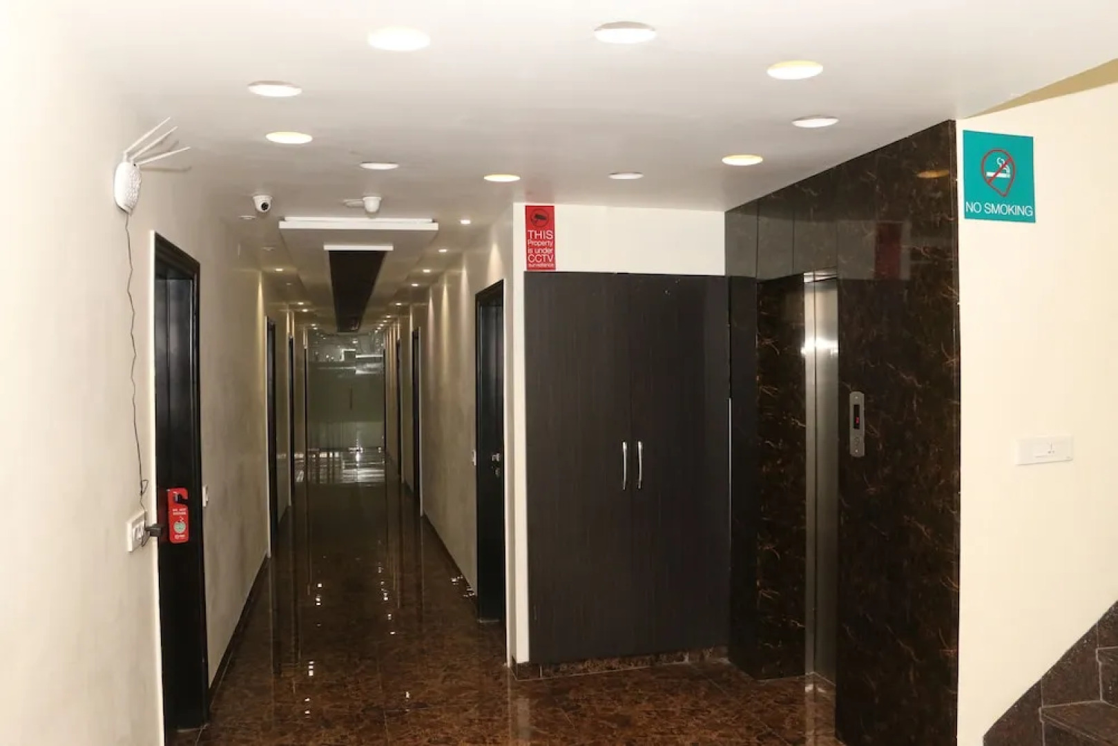 OYO 1075 Hotel City Home