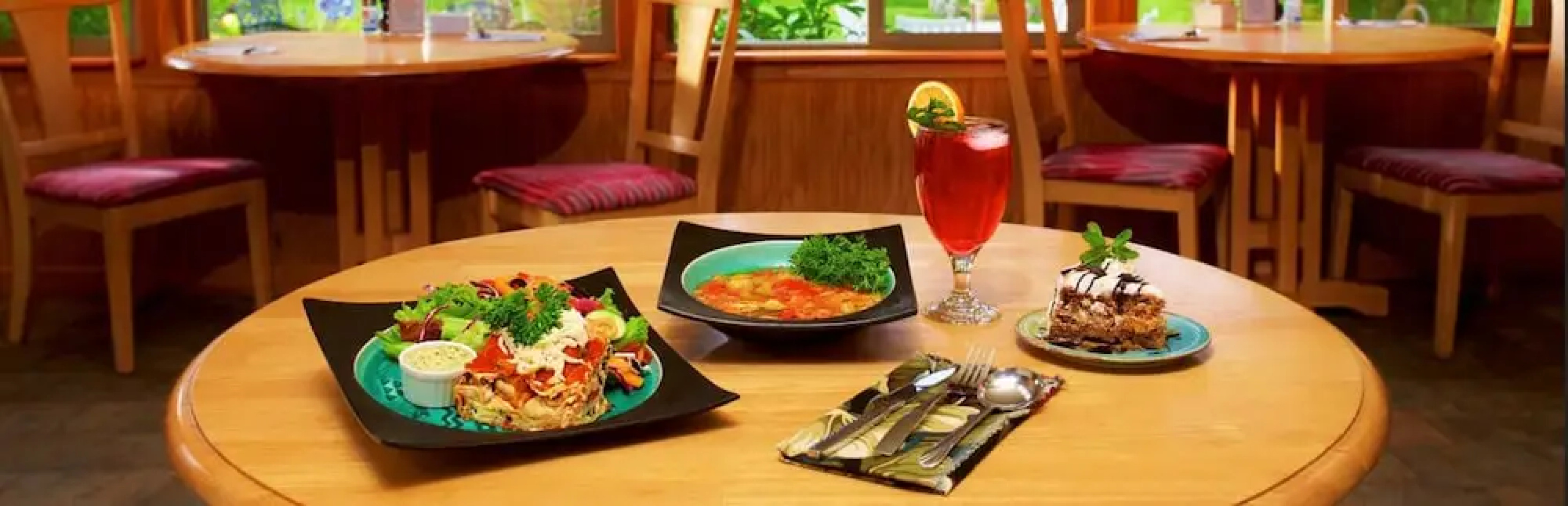 Volcano Artist Cottage