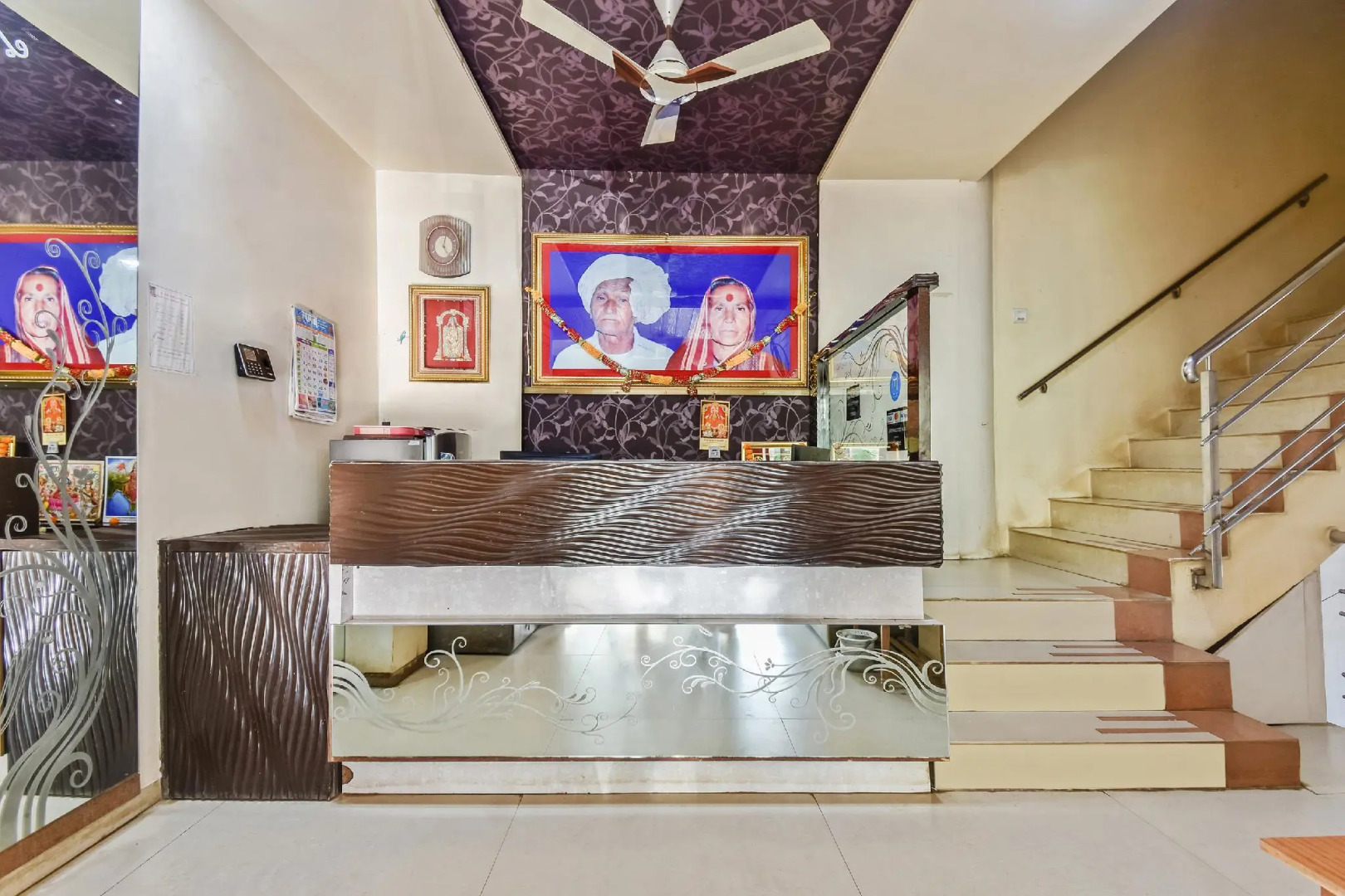 Hotel Shri Samarth by OYO Rooms