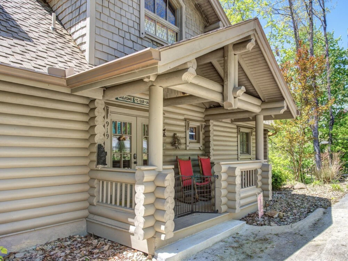 3 Bear Cottage by Jackson Mountain Homes