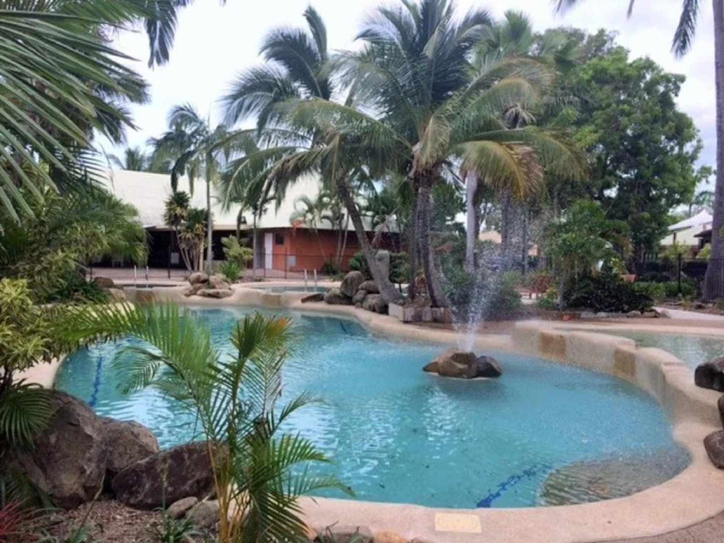 Kohuna Beachside Resort