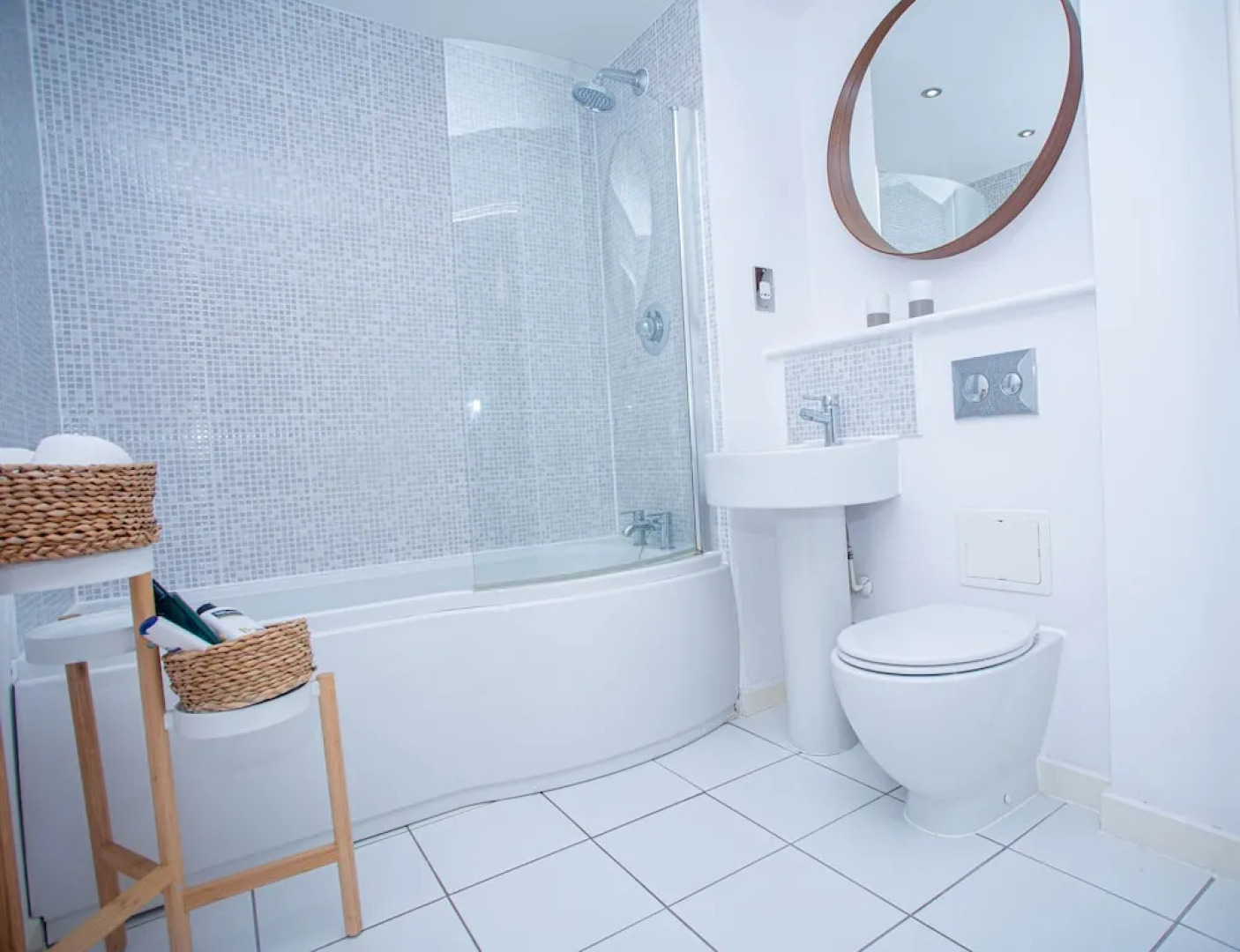 Nest Easy - Alpha House