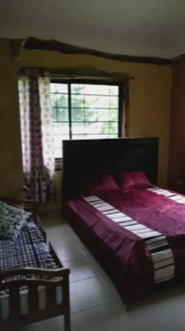 Hostal Restaurante Gulas