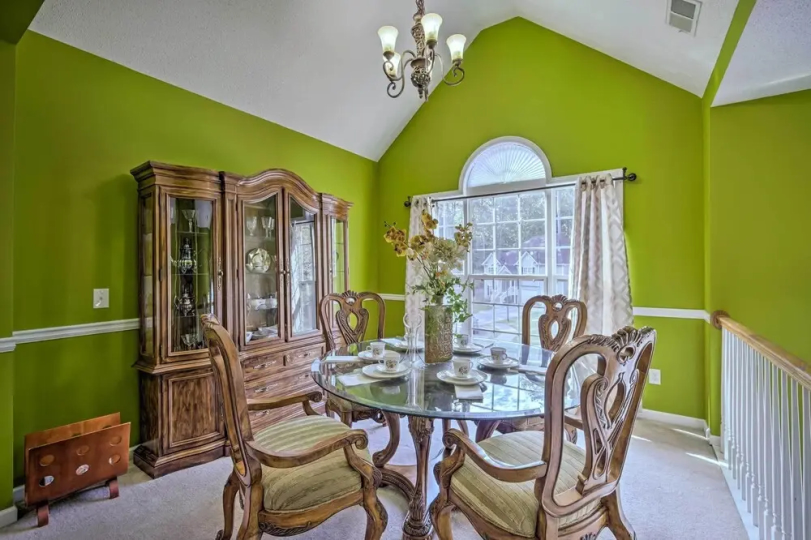 Spacious Acworth Home w/ Deck ~ 1 Mi to Lake