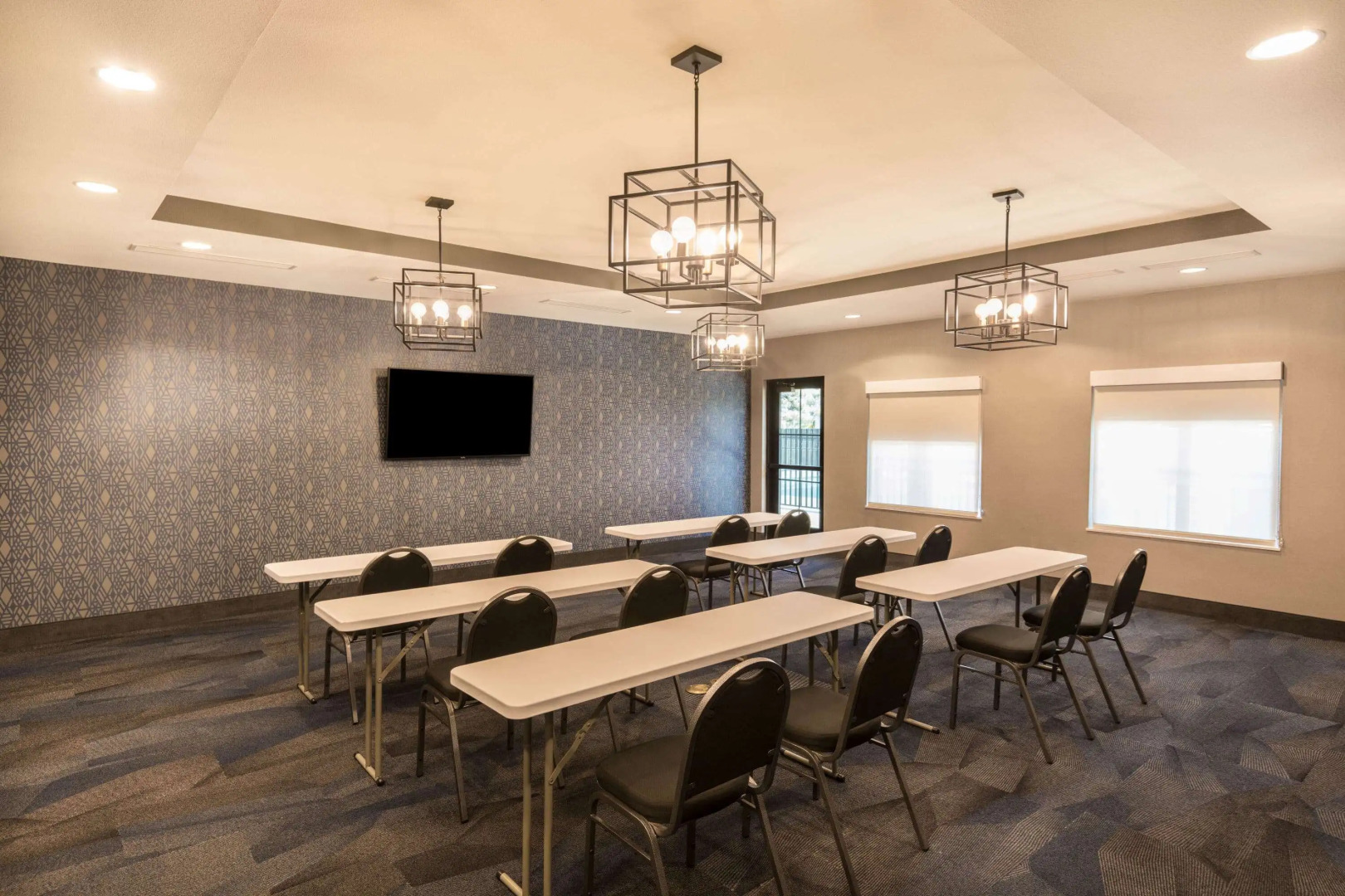 La Quinta Inn & Suites by Wyndham Las Vegas Airport South