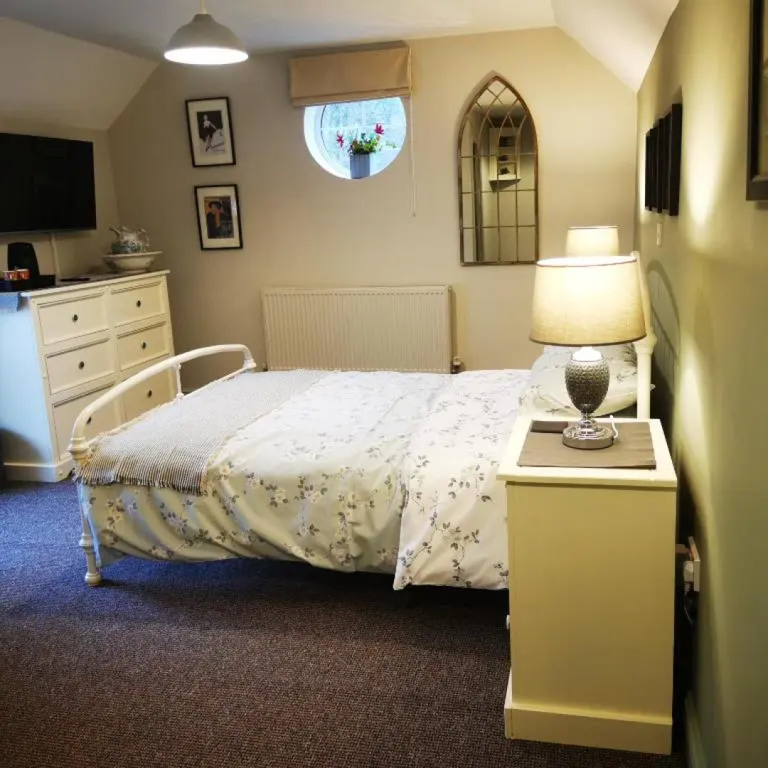 Rooms by the River at Glan Aber