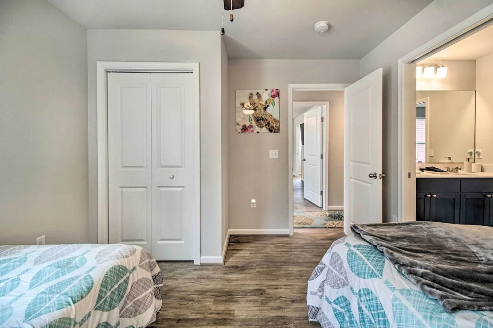 Virginia Getaway - 1 Mi to Colonial Beach!