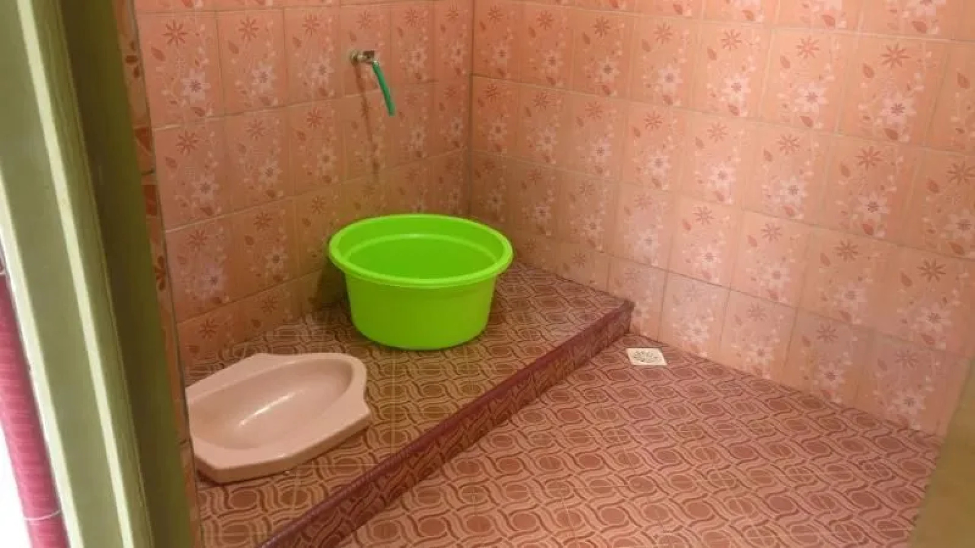 Homestay Mbah Mul by ZUZU