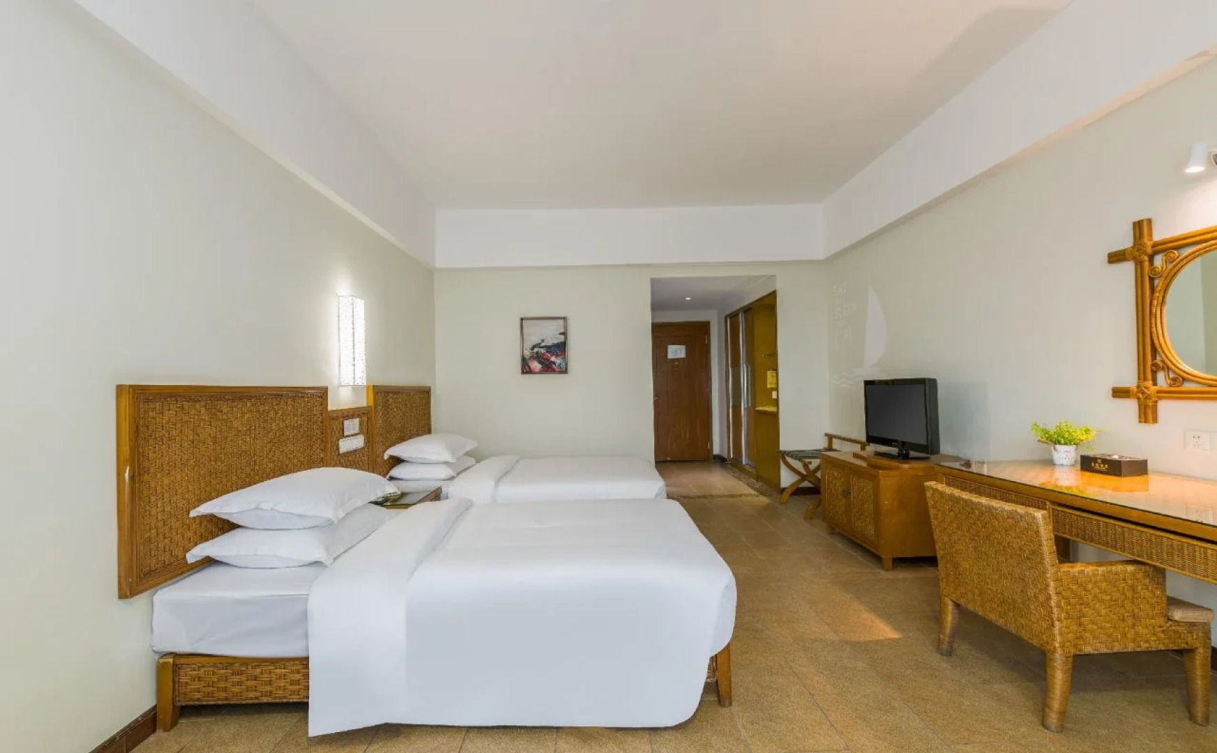 Changlong Hotel Qionghai