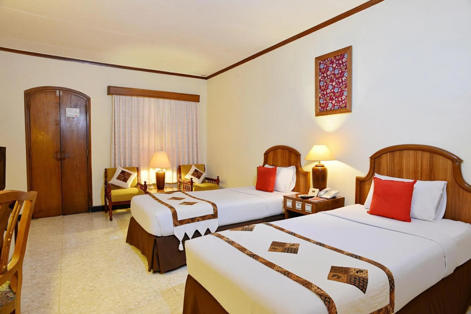 Puri Artha Hotel