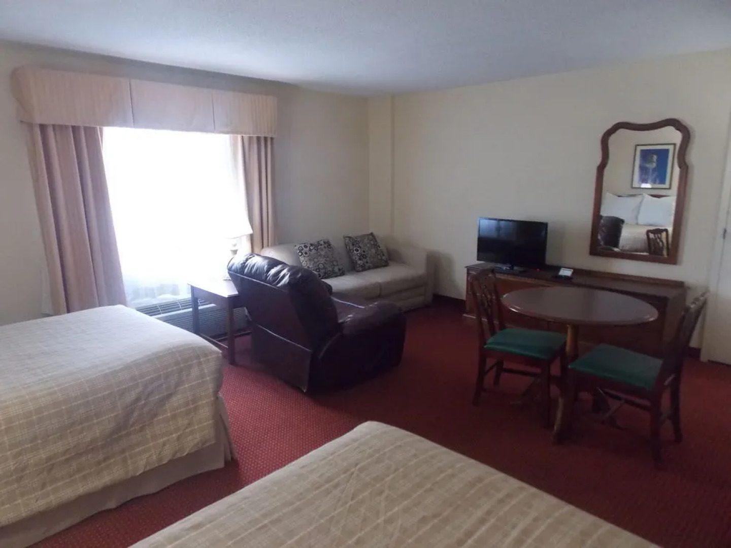 University Inn Durham next to Duke University Medical Center