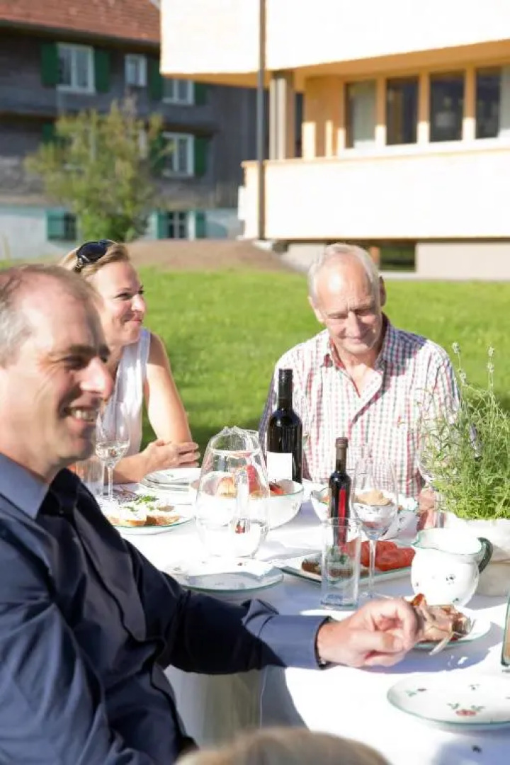 Schtûbat (Contactless Check-In)