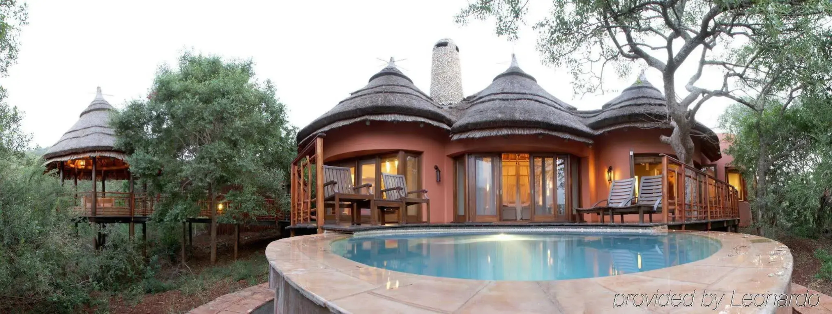 Thanda Safari