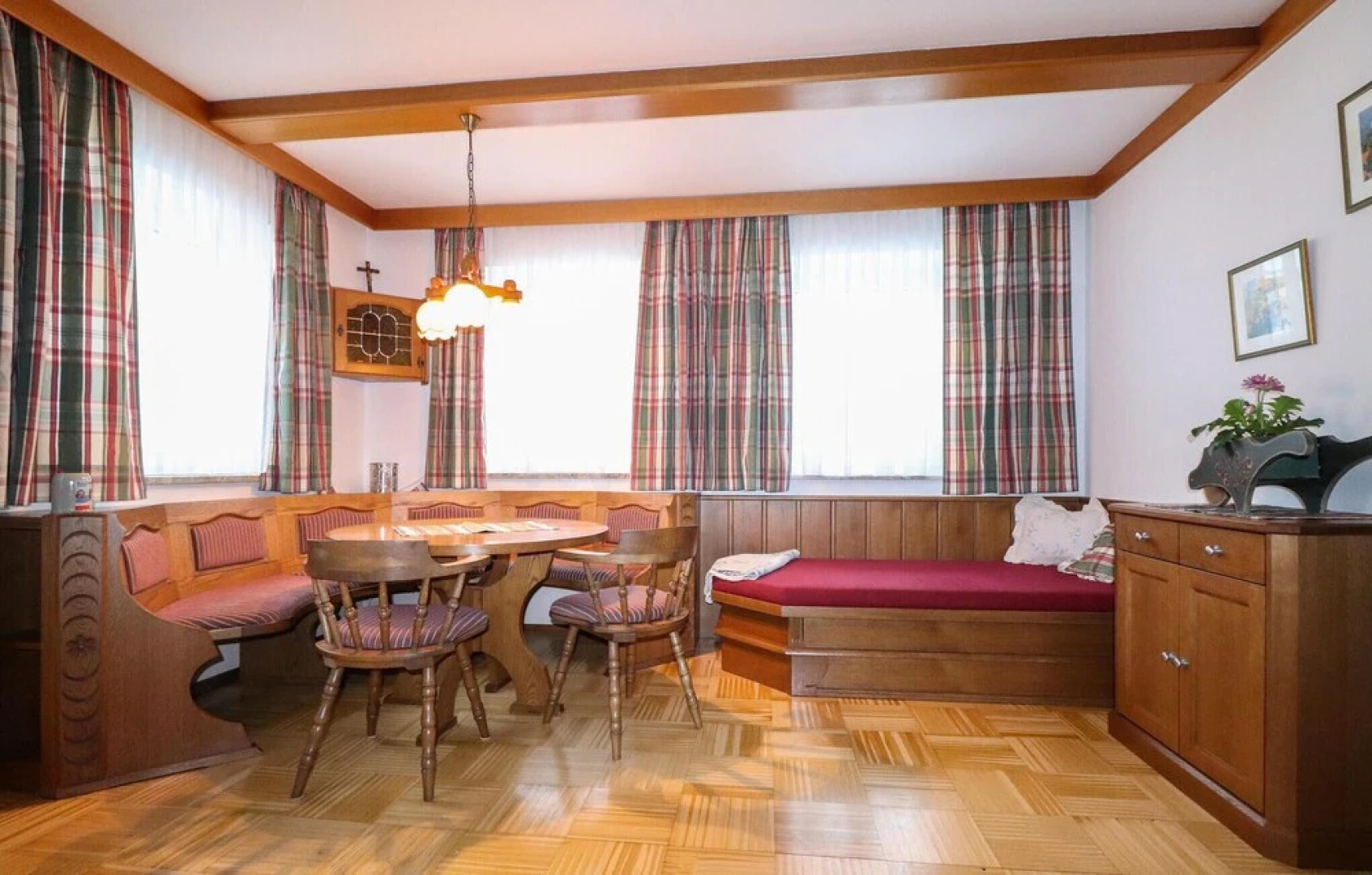 Beautiful Home in St. Koloman With 5 Bedrooms, Wifi and Outdoor Swimming Pool