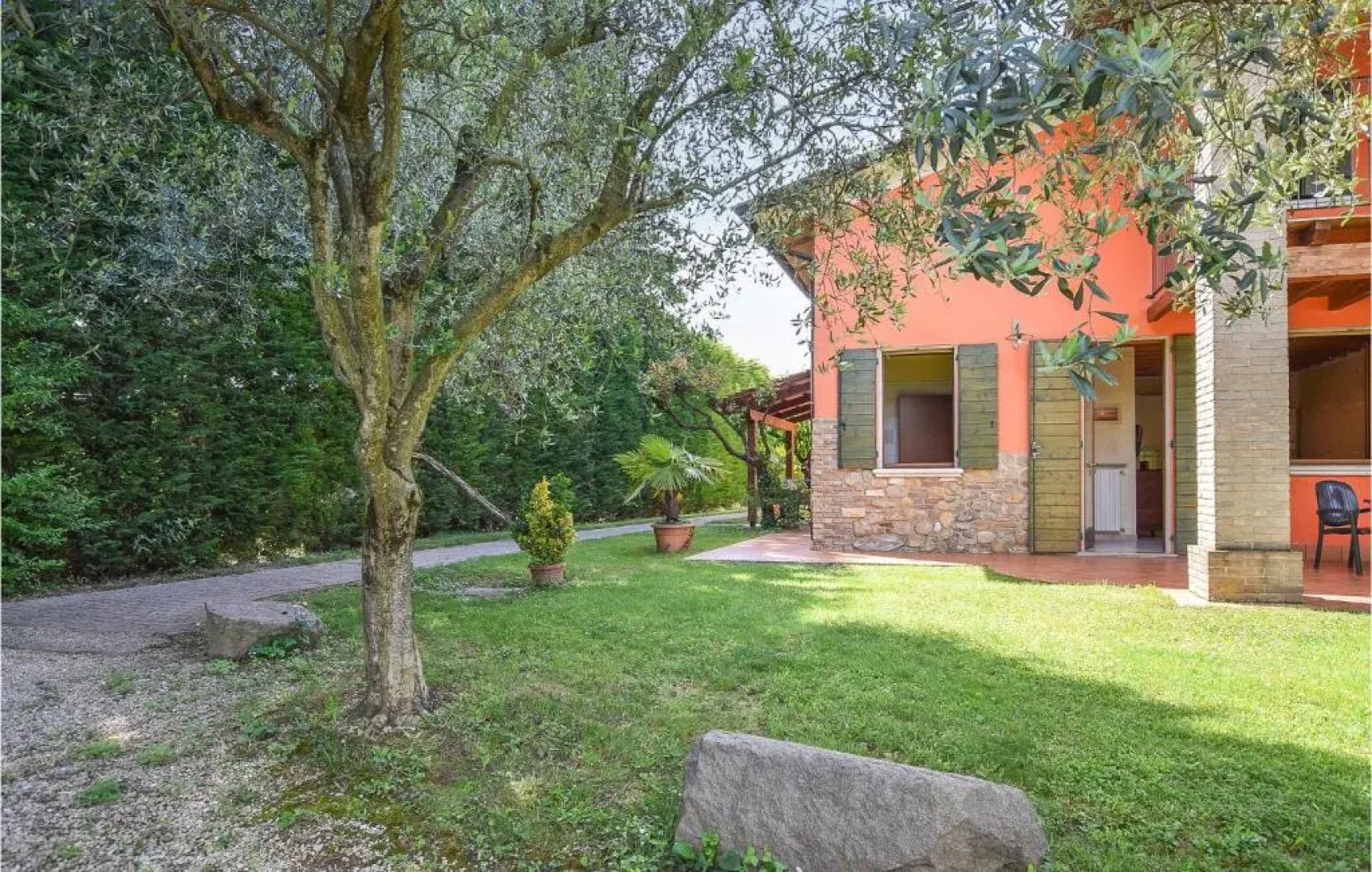 Awesome Apartment in Cavriana With Outdoor Swimming Pool, Wifi and 1 Bedrooms