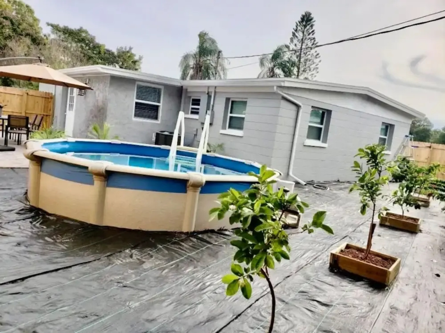 New Fresh House in Seminole Close to Beach