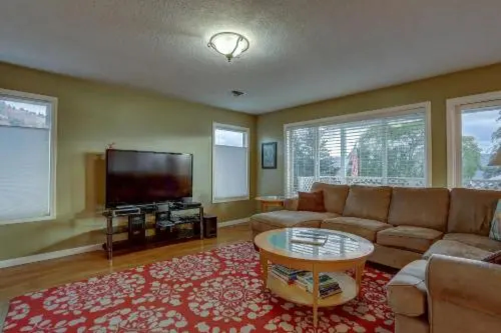 Northern Lts-Mt Vw-Ac-3br/2.5b