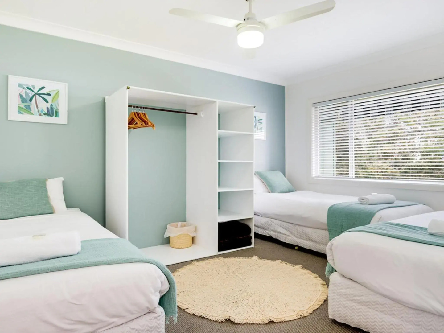 Ocean Blue Apartment Three - Apartment On 2Nd Level