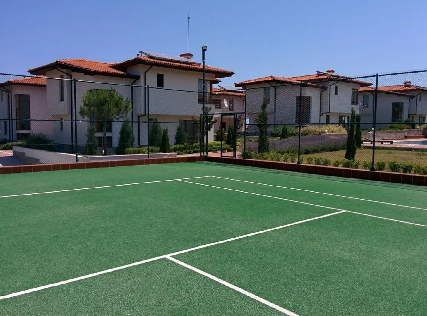 Villas in Complex Trakiyskiy Bryag