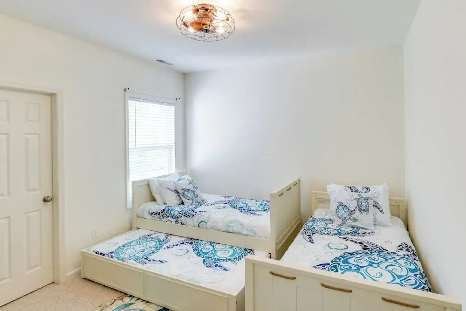 4 Mi to Beach: Lewes Townhome w/ Ping-pong Table