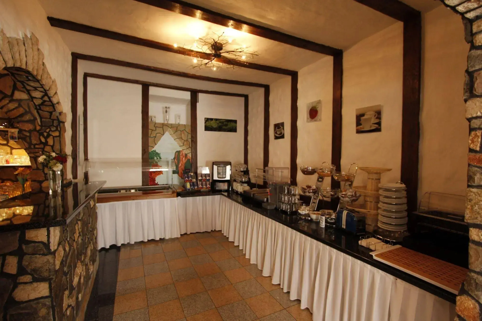 Hotel Restaurant Adria - Stuben