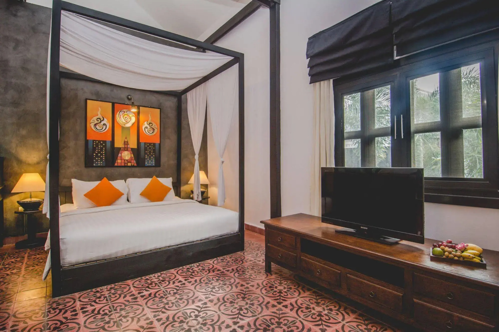 Mulberry Boutique Hotel