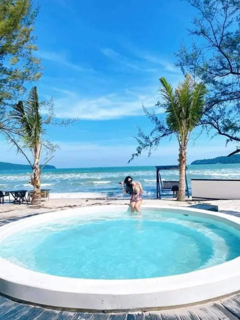 Moonlight Resort Koh Rongsanloem