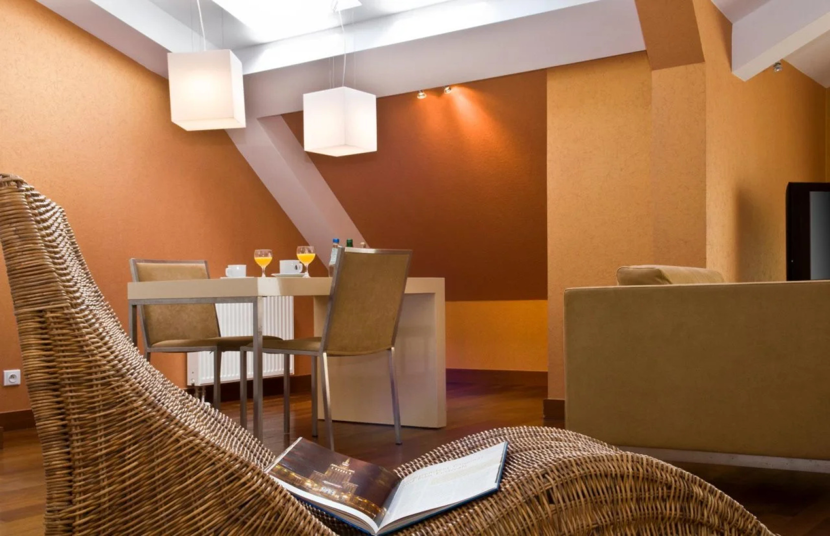 Mamaison Residence Diana