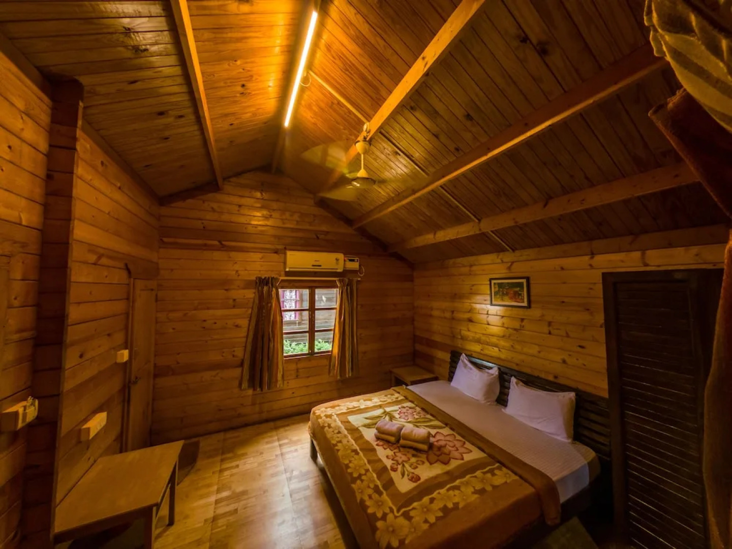 Vista Praia Beachfront Cottages