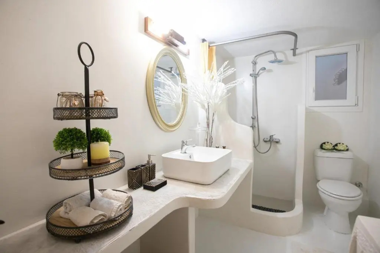 white house apollon naxos