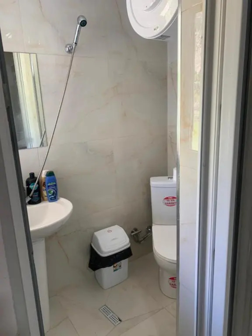 BUJTINA IZET SELIMAj