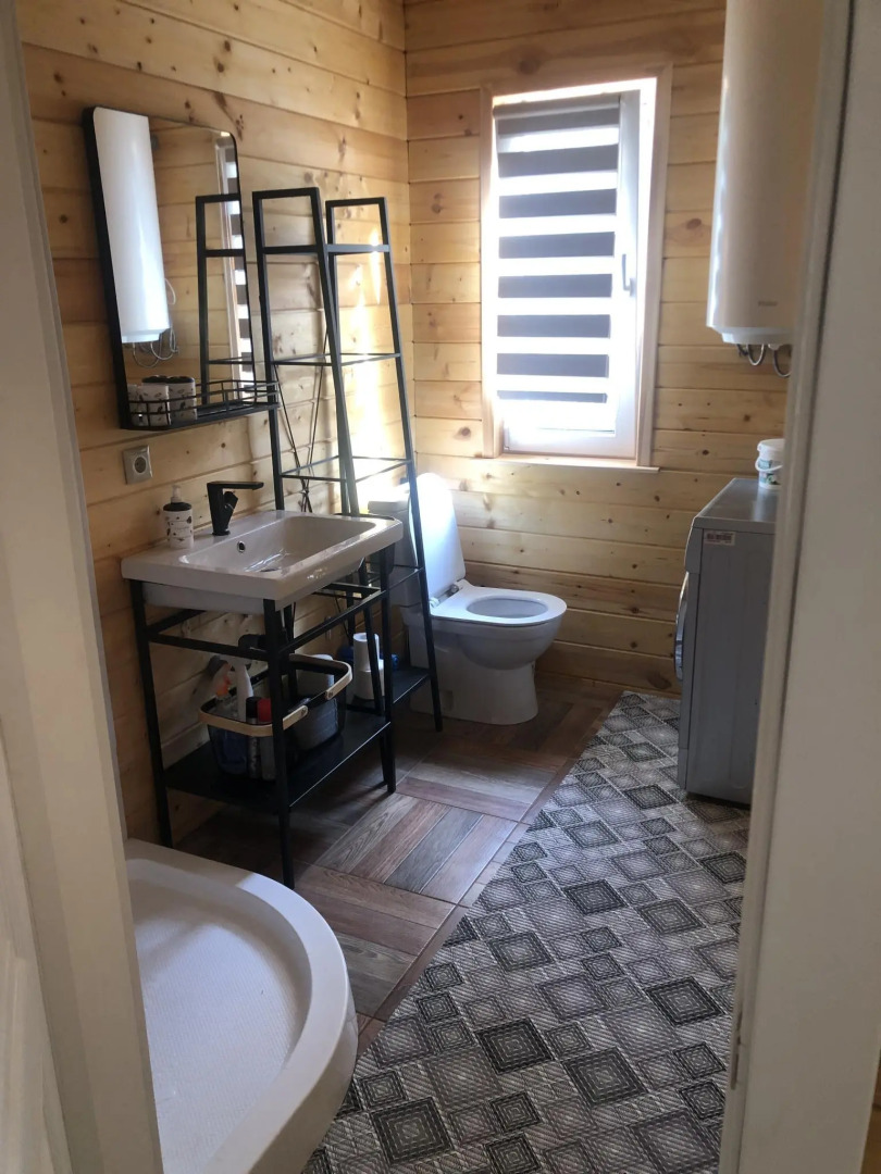 Домик у леса