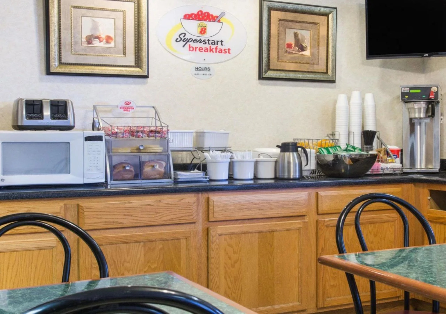 Super 8 By Wyndham Limon