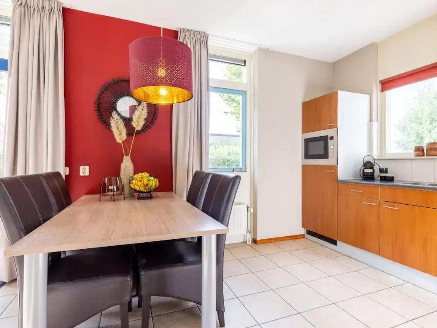 Detached Holiday Home With Jetty Near Hoorn