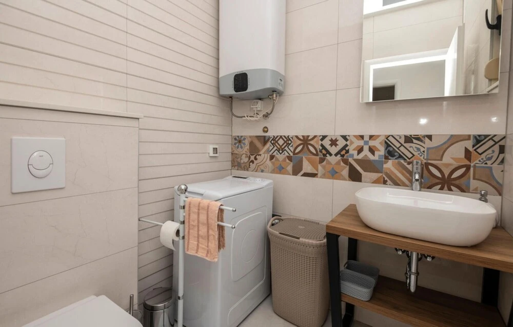 Beautiful Home in Baska Voda With Wifi and 2 Bedrooms