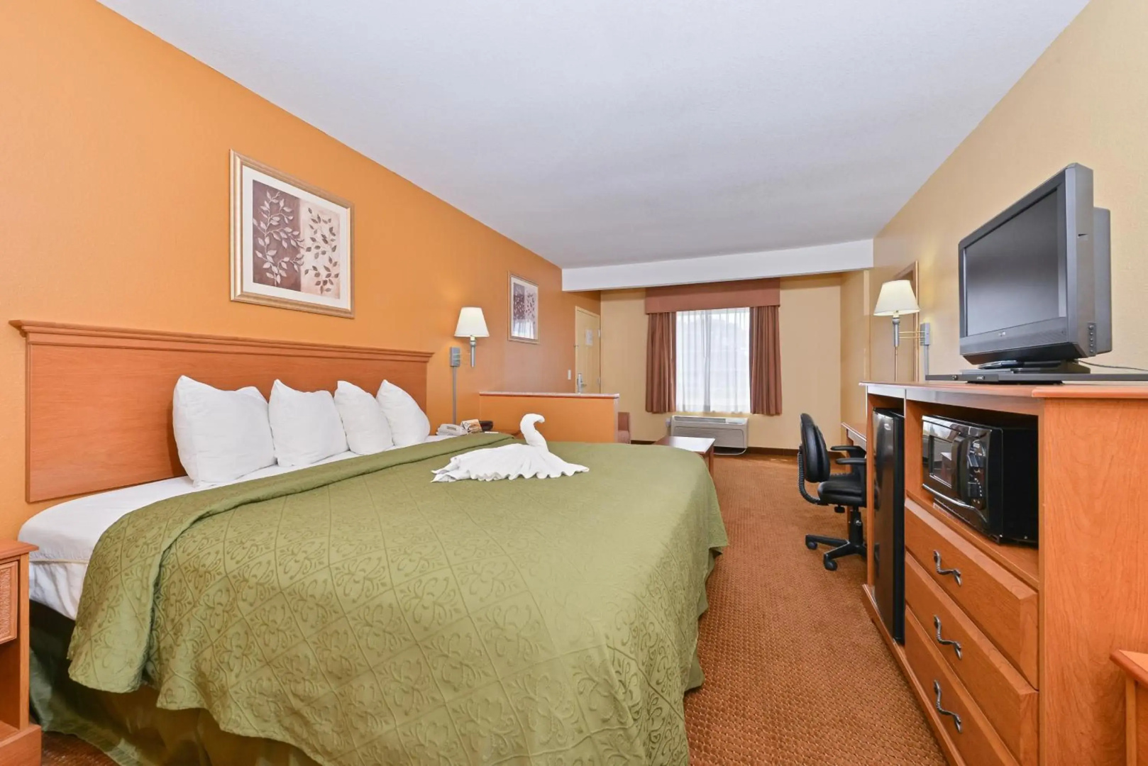 Quality Inn & Suites Cartersville North