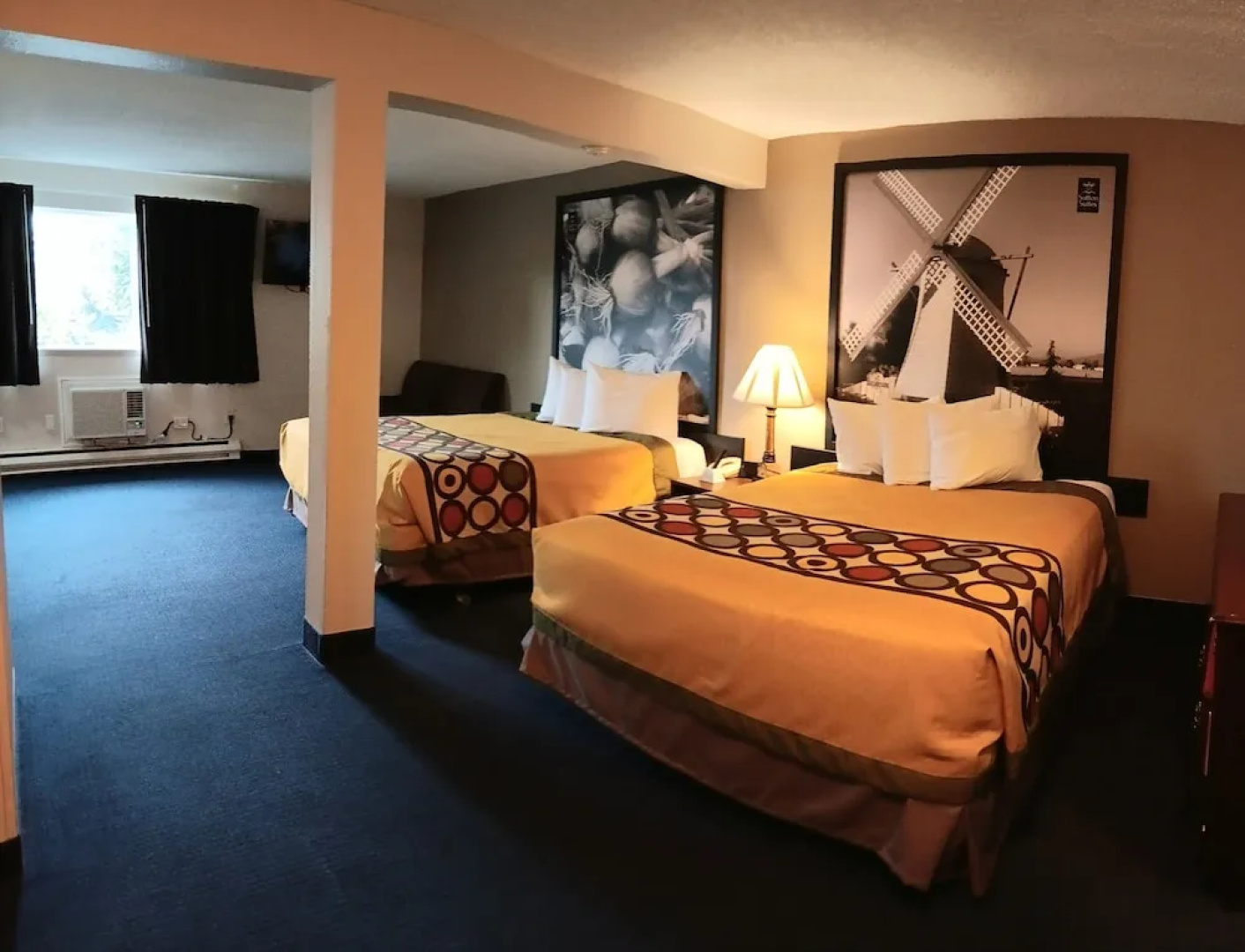 Sutton Suites Hotel